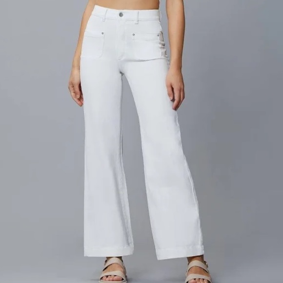 DL1961
Hepburn High Rise Wide Leg Jeans in White Tide - Picture 2 of 6